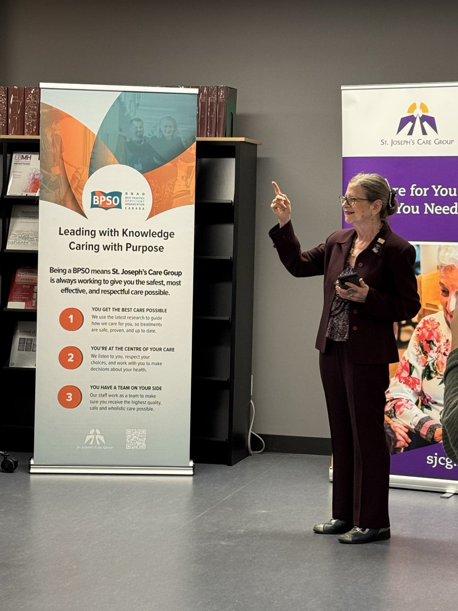 KHansonRNAO's tweet photo. RNAO’s 11th-annual Fall Tour started out in a good way at St. Joseph’s Care Group🥰 followed by great discussion, networking &amp; reconciliation 🪶🧡 @RNAO @DorisGrinspun @GraceSuvaRN @JanetCheeRNAO https://t.co/7qKhHOjEtk