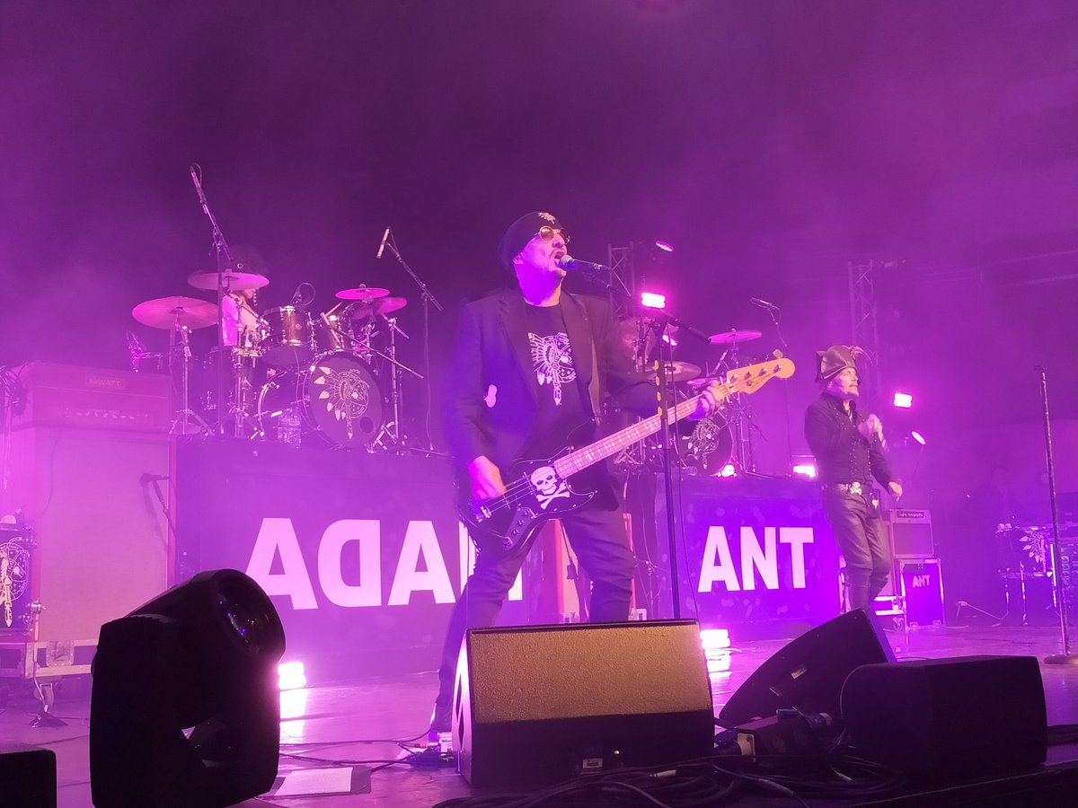 mrdavisno1's tweet image. Brilliant again from @adamaofficial  in glasgow for the second night,that is the best band he&apos;s had for a long time,absolutely banging.@antpeople
#ANTMUSIC25 
#adamant 
#adamandtheants