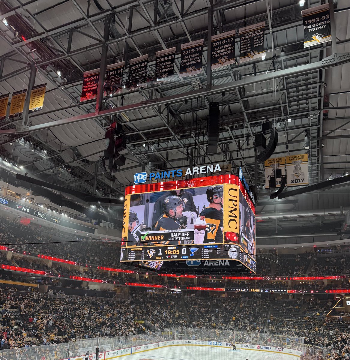 The first time the <a href="/penguins/">Pittsburgh Penguins</a> have EVER scored 2 goals in the first minute of the first period.