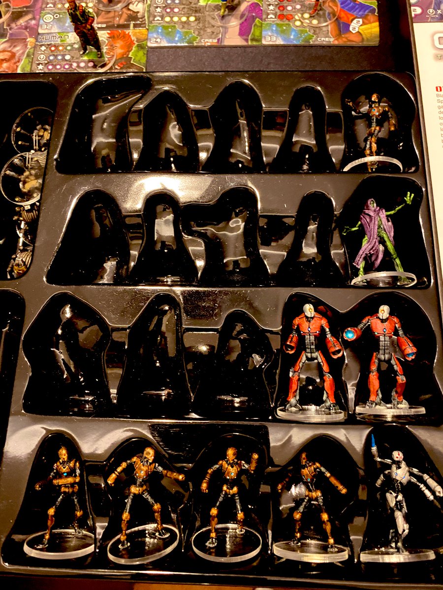 bobon_bestiajo's tweet image. Hoy jugando con un puzzle: reordena tooodo el #corespace y separa las cosas que sean del #firstborn 

Pues creo que ya está, perp estos puzzles de 5000 piezas no me molan!!!

😵‍💫