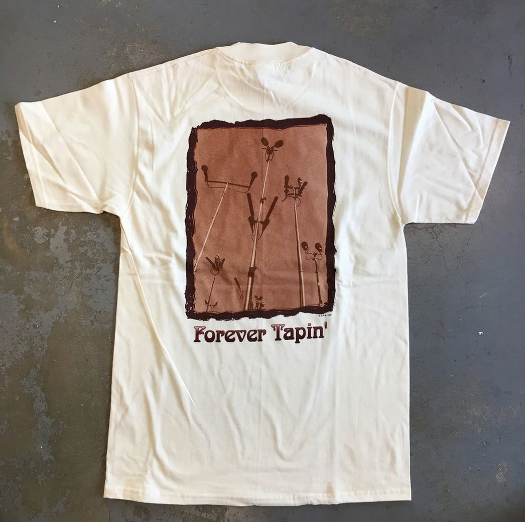KumaMocambos's tweet photo. Grateful Dead - Forever Tapin' Vintage T-shirt (natural) (New Old Stock)
< グレイトフル デッド・フォーエバー テーピン・フォーエバー デッド 1965-1995 T-シャツ >
https://t.co/DSg79NFkOt
#gratefuldead60
#bluesforallah50
#TapersSection https://t.co/ChE03DATRI