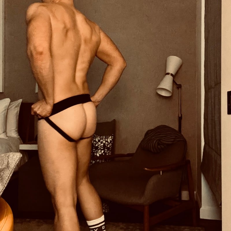 SemiNude10's tweet photo. Ass part 1 https://t.co/Jkb3I0bQnj
