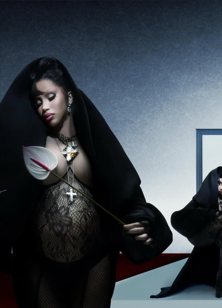 BardiUpdatess's tweet photo. Cardi B is on pace to become the first female rapper in HISTORY to sell out Madison Square Garden TWICE within the same tour! 🏟️ https://t.co/vANqpAb5Du