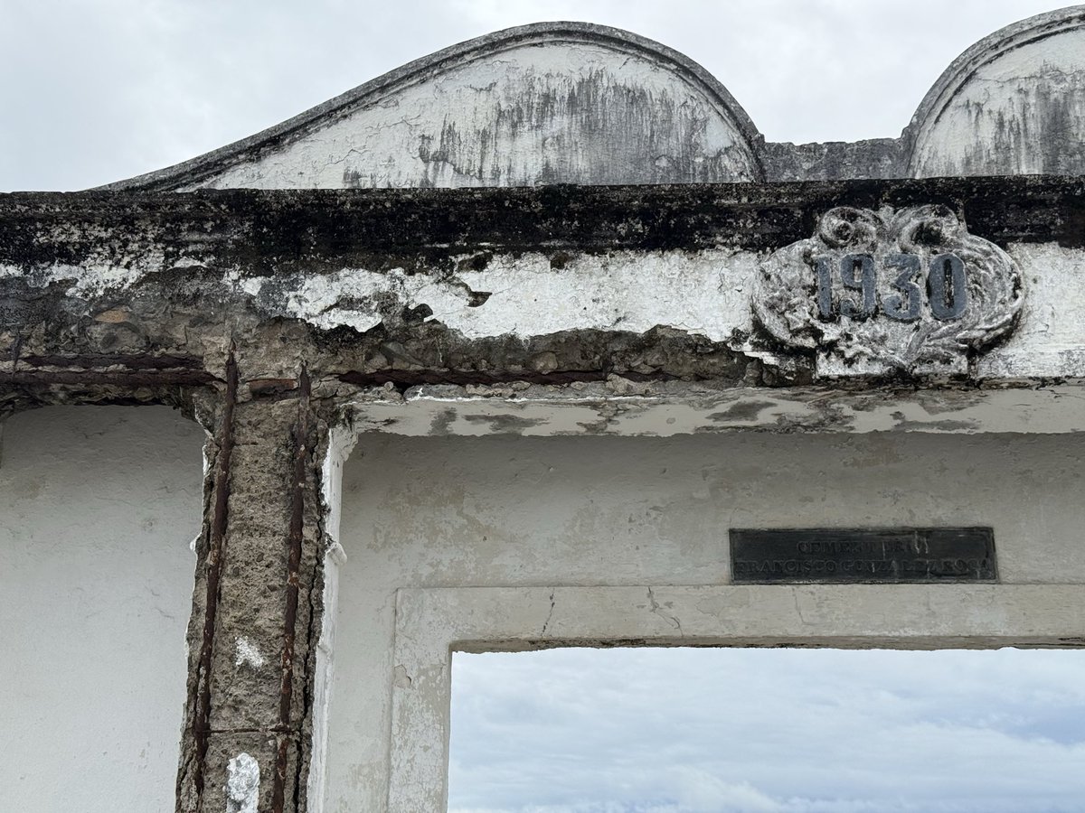 Señor Alcalde, esperemos que se proceda con la “restauración” de esta reliquia dentro del Cementerio de Las Tablas, <a href="/mun_delastablas/">Municipio De Las Tablas</a> <a href="/Yiniva/">Yini</a> <a href="/RigoVergara/">Rigoberto Vergara</a> <a href="/enazuero/">Enazuero.com</a> <a href="/AlvaroAlvaradoC/">Alvaro Alvarado - Noticias 180 Minutos/ Sin Rodeos</a> <a href="/tvnnoticias/">TVN Noticias</a> <a href="/TReporta/">Telemetro Reporta</a>