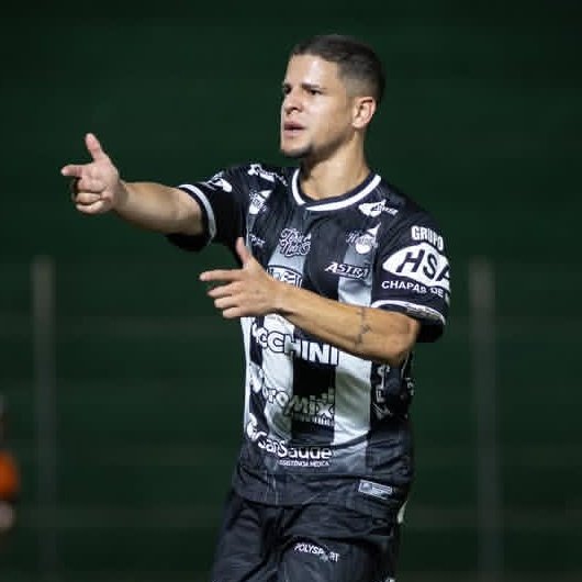 Vinícius Bala, é do Galo! 

O atacante de 27 anos, estava no Noroeste e tem passagens por Votuporanguense, Taubaté, Desportivo Brasil e Madureira.

Seja bem-vindo Bala 🔫