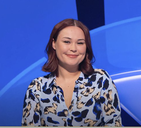 explodingwalrus's tweet image. Alexia Jarvis on #onlyconnect  - gorgeous!