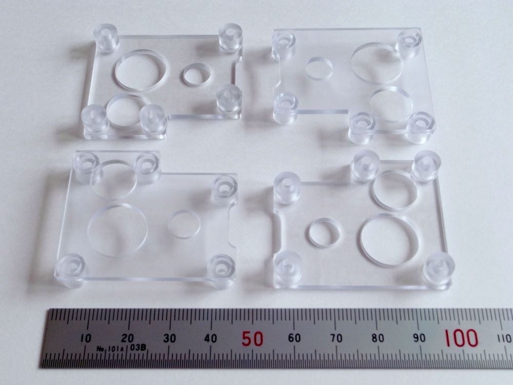 jushikakou_com's tweet photo. [PVC加工品 | 樹脂加工ドットコム]
https://t.co/UEZ4JrrbBa

外寸は7t×37mm×44mm。色は透明色。5つの突起部はφ7×5mmで、厚板からマシニングセンターを用いて精密切削加工で仕上げています。

------
#樹脂加工 #プラスチック加工 #切削加工 #PVC #PVC加工 #PVC切削加工 #塩ビ #塩ビ加工 #塩ビ切削加工 https://t.co/HJm1kCUmTU