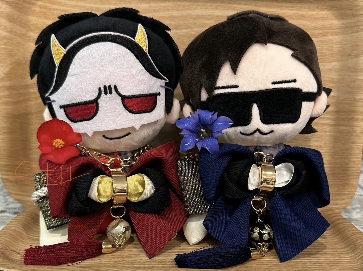 mimari_hebi's tweet image. 昨日ね、我が家のリンドウとベゴニアを摘んで、不仲だぜ〜╰(*´︶`*)╯ってノリで撮影したんです…。そんで、グラスに入れた花をそのまま飾っていました。リンドウは夜になると(曇りや雨の日も)花を閉じて陽の光と共に咲く花らしいんですけど→
#MSSP
#MSSPフォト