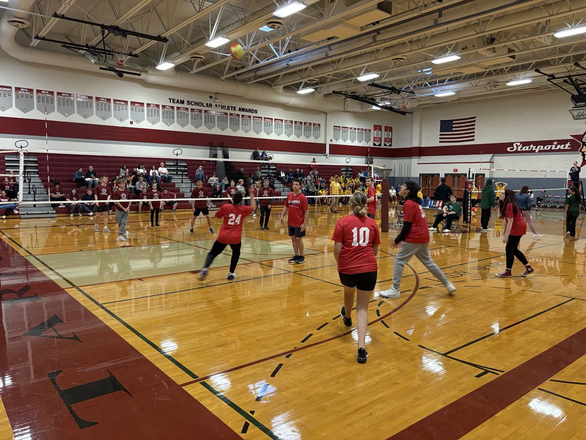 sports_unified's tweet image. Iroquois Unified volleyball ended their season tonight at the tournament at Starpoint High School. Everyone had a blast this year and hope to get more teams involved next year. Go Unified!🏐🏆