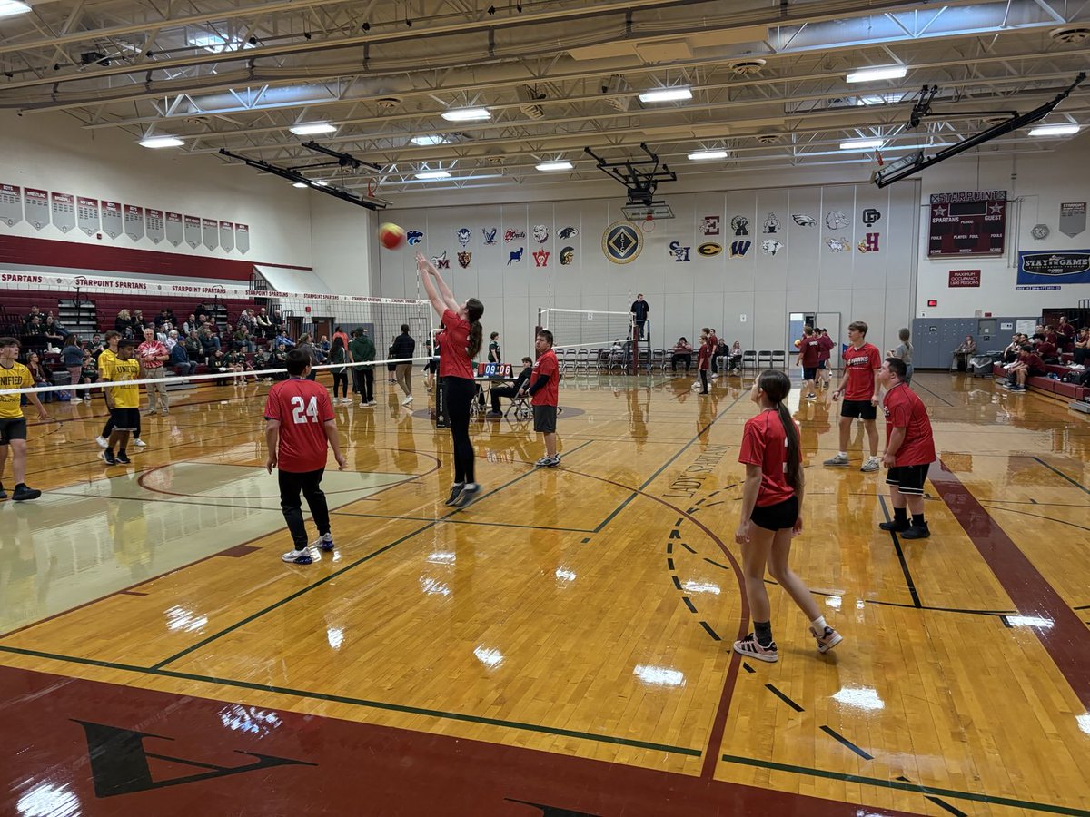 sports_unified's tweet image. Iroquois Unified volleyball ended their season tonight at the tournament at Starpoint High School. Everyone had a blast this year and hope to get more teams involved next year. Go Unified!🏐🏆