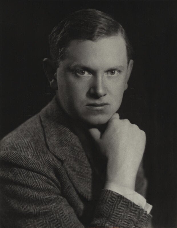 DurhamWASP's tweet image. “An artist must be a reactionary. He has to stand out against the tenor of the age and not go flopping along. By doing this he helps us to question and reassess our past, present and future situations, our assumptions and our options.”
Evelyn Waugh, born 28th October 1903