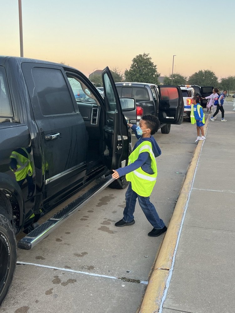 Thank you Student Safety Committee members for helping open car doors and making sure our students get to school safely. Your leadership shines bright!  #sle #readytogrow