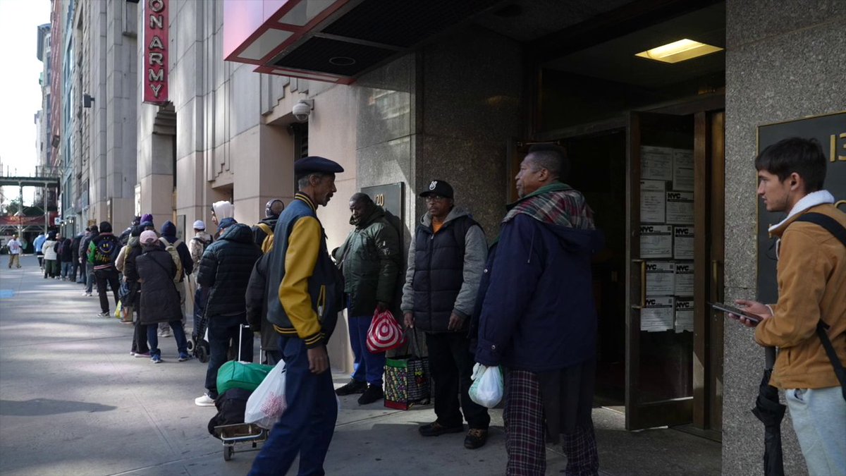 RealCPIUSA's tweet image. Food Banks Bracing Across America: CPI Launches Outreach Campaign
OCT 27

cpiusa.org/news/food-bank…

The federal government is shut down and as a result, on November 1st, 42 million American will lose their food benefits under the Supplemental Nutrition Assistance Program (SNAP).…