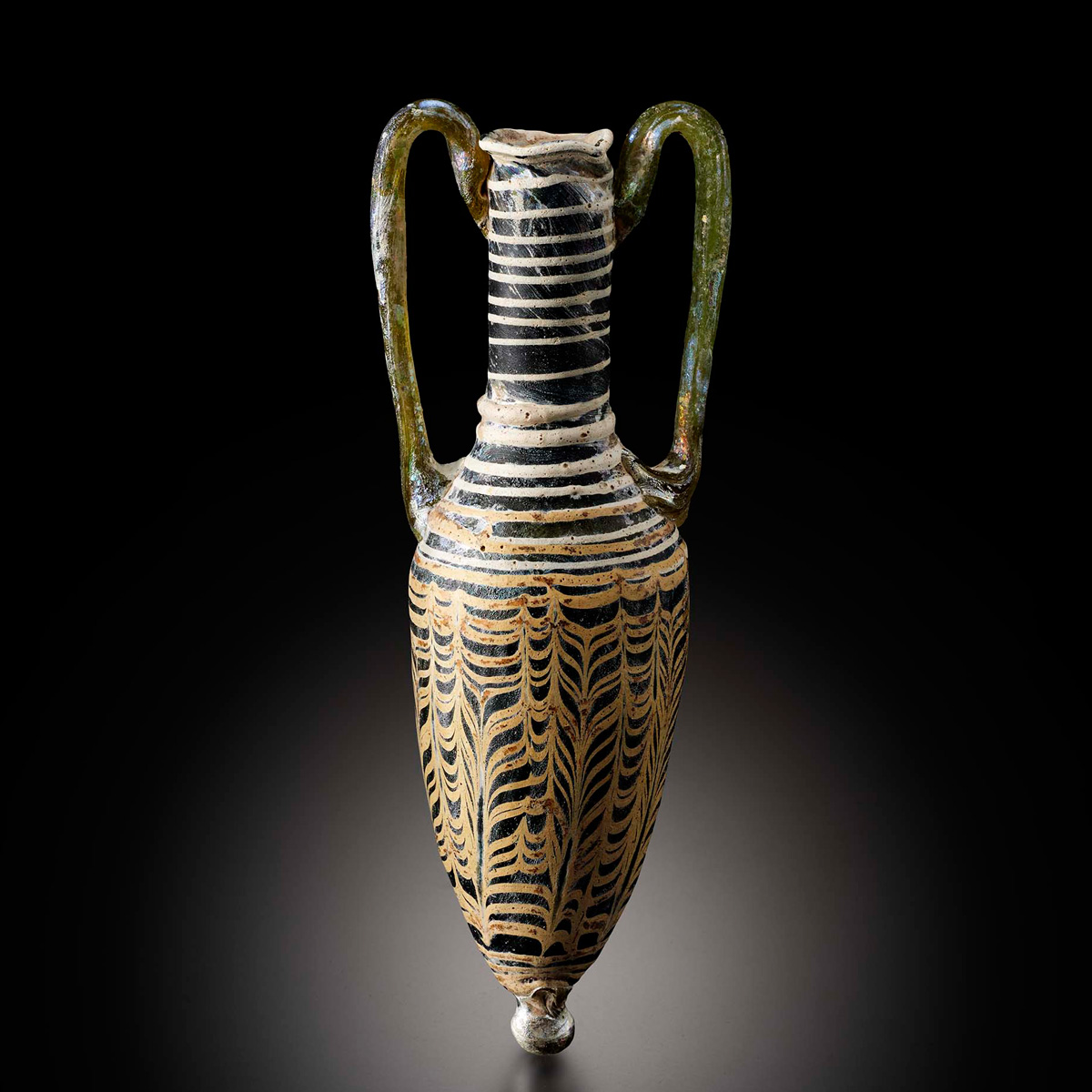 展示作品のご紹介：コア・グラス双耳香油瓶 (紀元前2世紀～紀元後1世紀