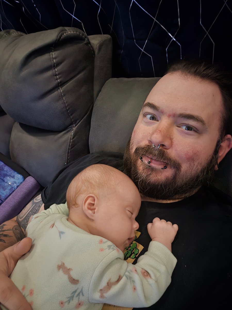 Swap_Shoppe's tweet image. I know it&apos;s  been a hot minute since you&apos;ve heard from me. Life has changed drastically for the better. How you ask?

1. Started a podcast with one of my best friends.

2. And this is a HUGE one... I&apos;M A DAD NOW!!

TotShoppe joined the party on July 18th and I couldn&apos;t be happier