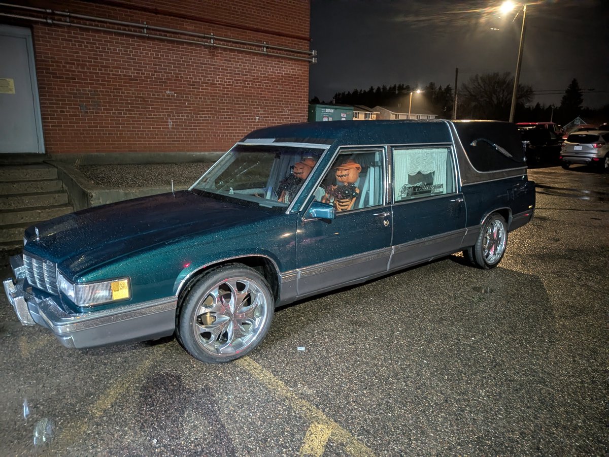 Well I saw a beautiful car yesterday