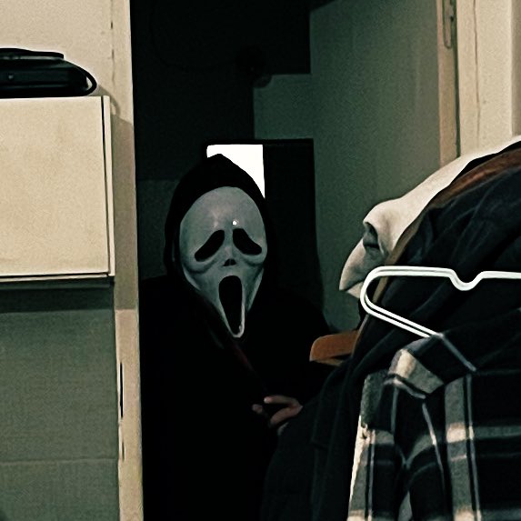 NeffyyM's tweet image. Halloween?🎃