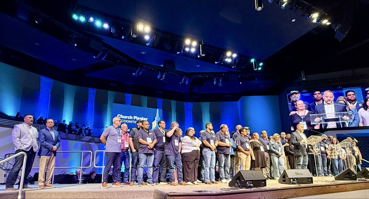 Great to see an entire stage full of <a href="/_SBTC/">Southern Baptists of Texas Convention</a> <a href="/NAMB_SBC/">NAMB</a> <a href="/sendnetwork/">Send Network</a> <a href="/SendNetworkSBTC/">Send Network SBTC</a> church planters during the SBTC annual meeting tonight. 70 new plants expected this year!