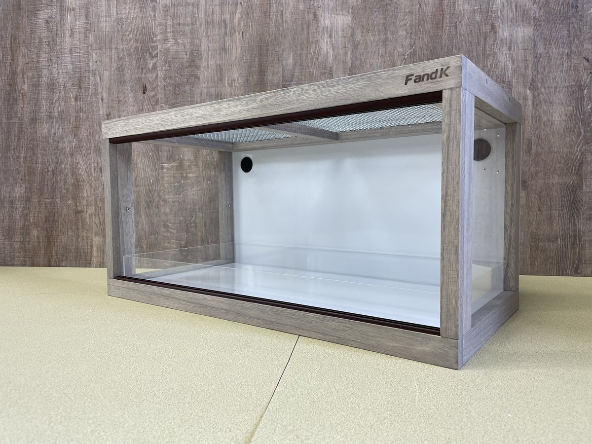FandK爬虫類木製ケージ p pieni 断捨離〜！FandK爬虫類木製ケージ