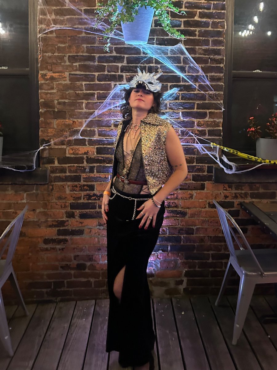 tricksythieves's tweet image. served cunt AGAIN… if you even care