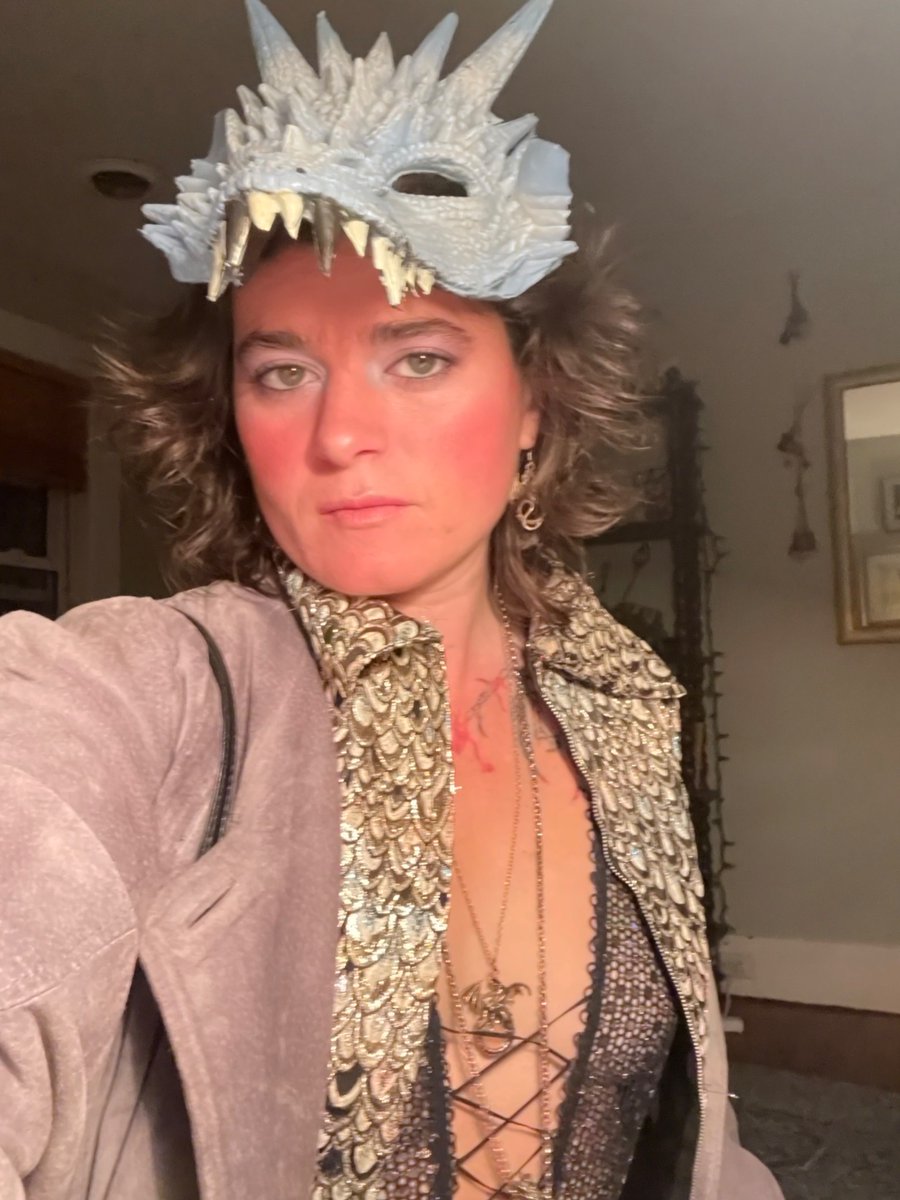 tricksythieves's tweet image. served cunt AGAIN… if you even care