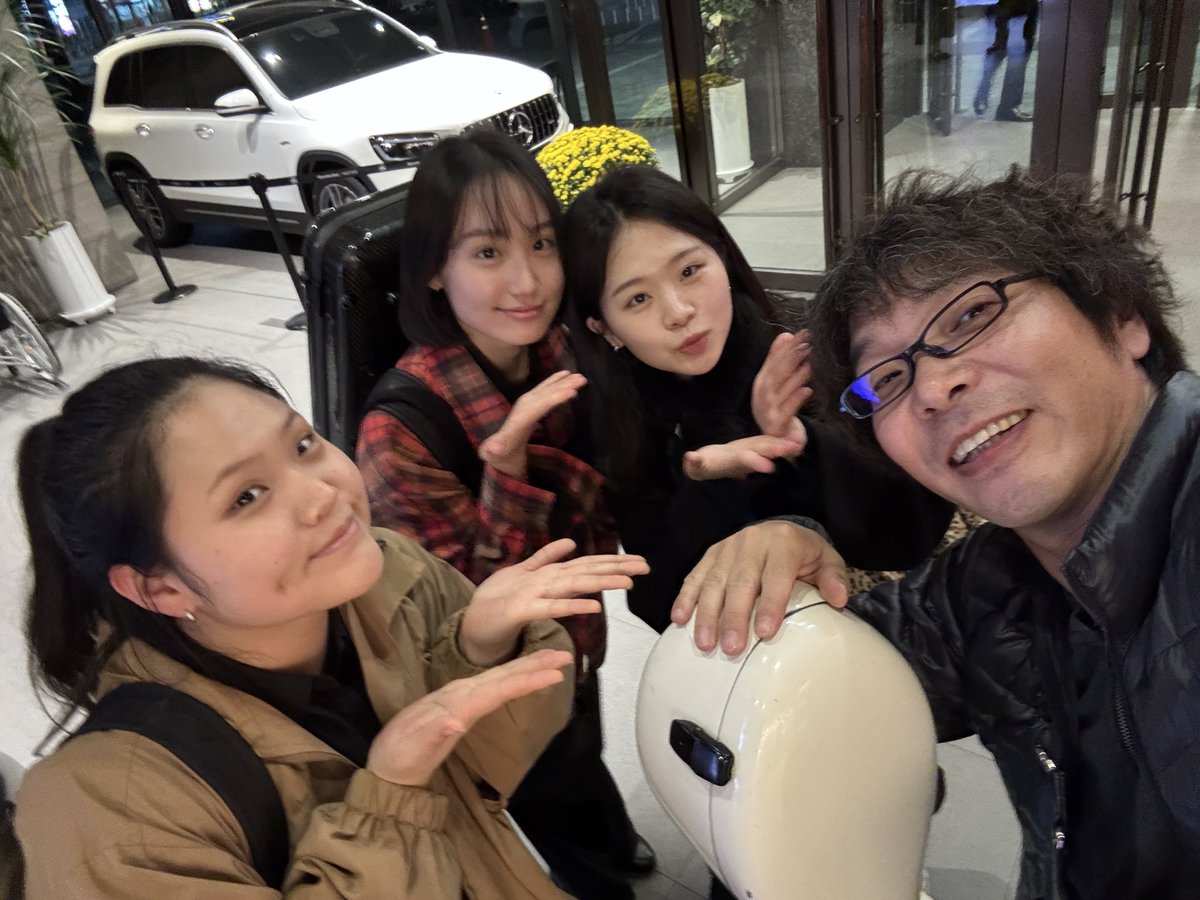 響ホール室内合奏団韓国公演2025、とても楽しく終演しました！韓国のお客様がとても温かくて、韓国の人たちはどこで会う人も(ご飯を食べるお店の人も！)めちゃくちゃ優しくて、心温まる1週間でした。今回は響ホール室内合奏団にヤン・ソンウォンさんの教え子の学生さんたちも混じっての演奏でした。全