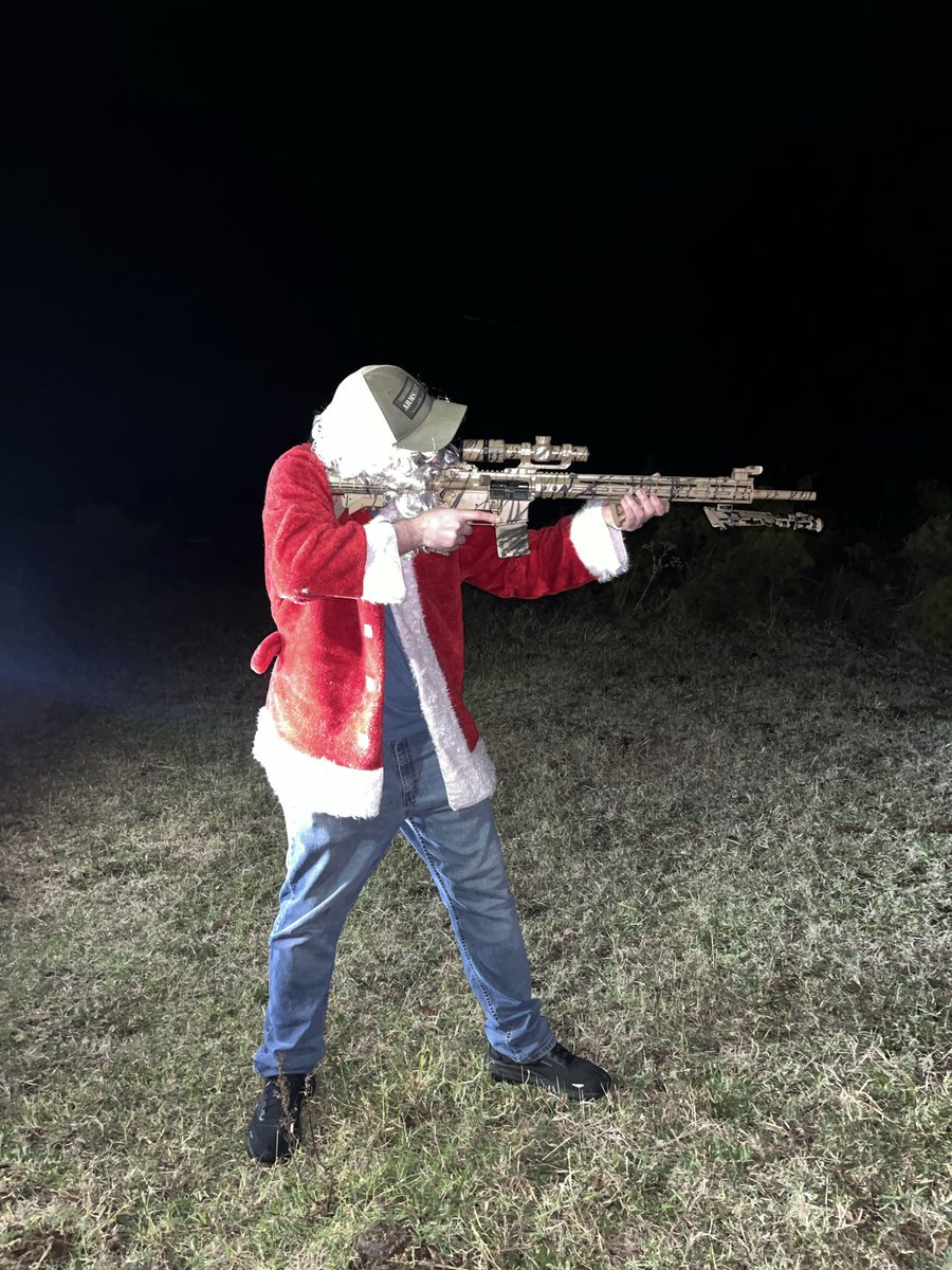 Santa Decides tweet media
