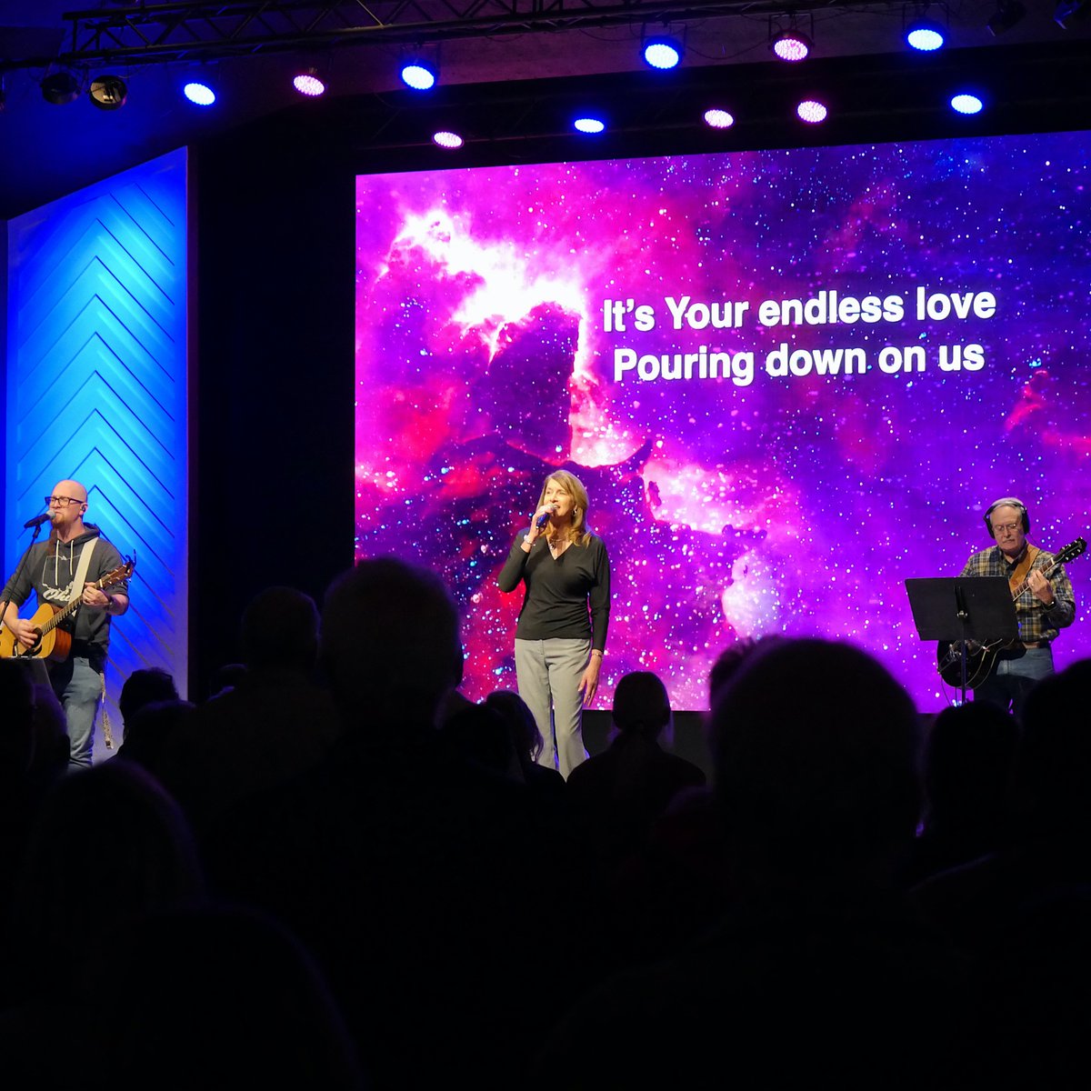 SpringboroBC's tweet image. Another inspiring weekend! Thank you, God for this faith family. 📷📷 #SundayFunday #Church #God #Jesus #Springboro #SBC #Ohio