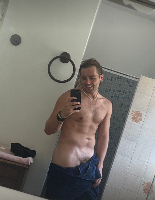 Jaksattacks tweet media