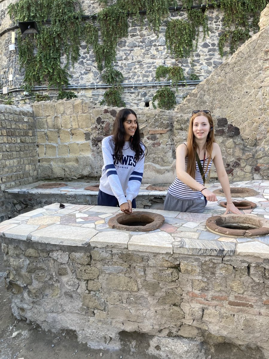 CGS_Geography's tweet photo. The perfect last day in Ercolano! https://t.co/xUrmAB77KH