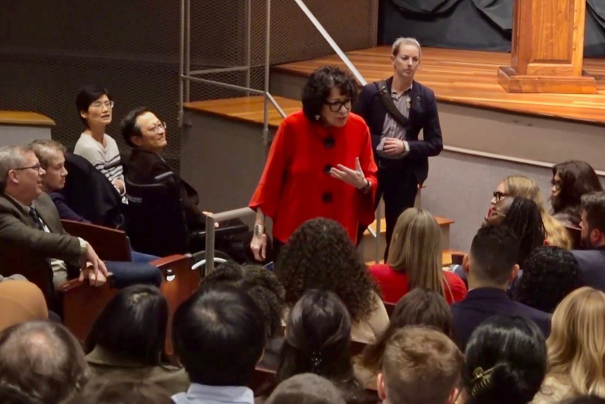 robertltsai's tweet image. Good to see some colleagues and listen to Justice Sotomayor for a bit.