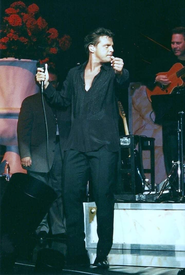 Best of Luis Miguel tweet media