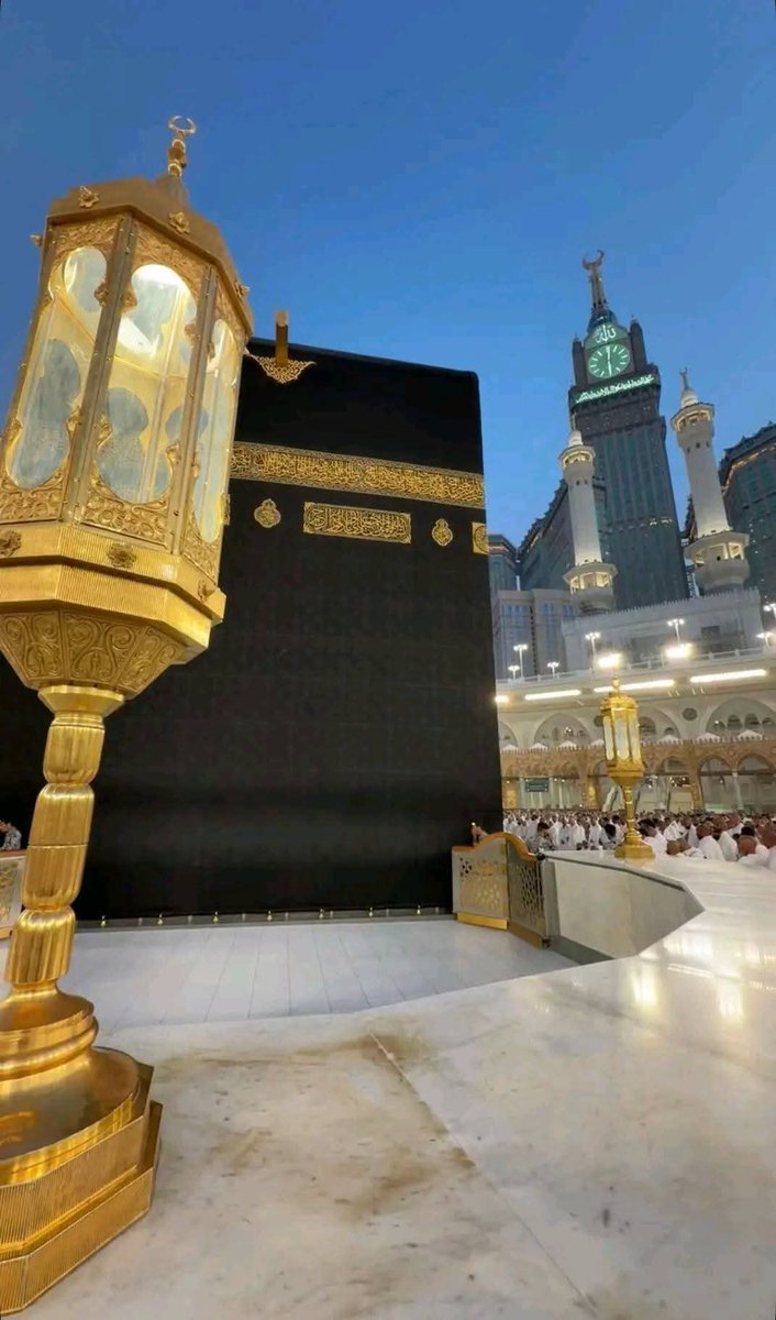 اَلسَّــلاَمُ عَلَيـكُــم وَرَحْـمَــةُ اللّٰهِ ❤️
صبـــح بخیـــر 🌷

اللہ کی محبت کا انداز بھی نرالا ہے سب دے کر بھی کہتا ہے، ہے کوئی مانگنے والا 🥰😇💞🌿💐

#ملک_پرموشن