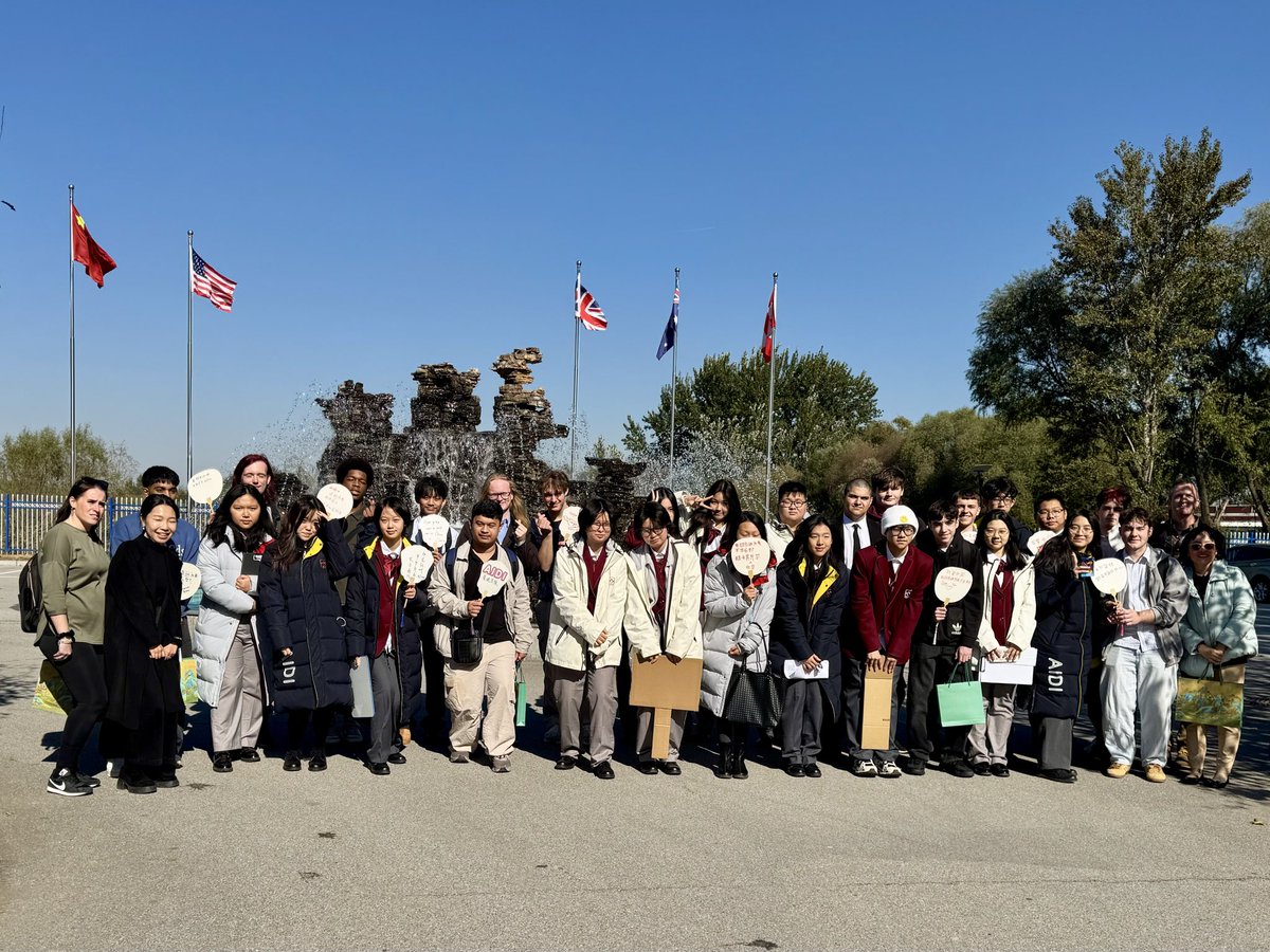 Our final morning in Beijing was spent at Aidi School… pupils were paired up for a guided tour, explored the history behind Chinese characters in a language lesson, &amp; exchanged gifts - feeling grateful for this cultural exchange ✨🇨🇳 <a href="/StCuthbertsMFL/">MFL at St Cuthbert's High School</a> #StCuthbertsFormingGreatMen