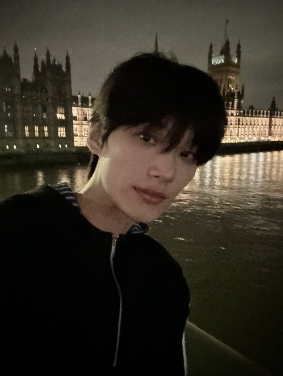 hanbin thinker 💭 tweet media
