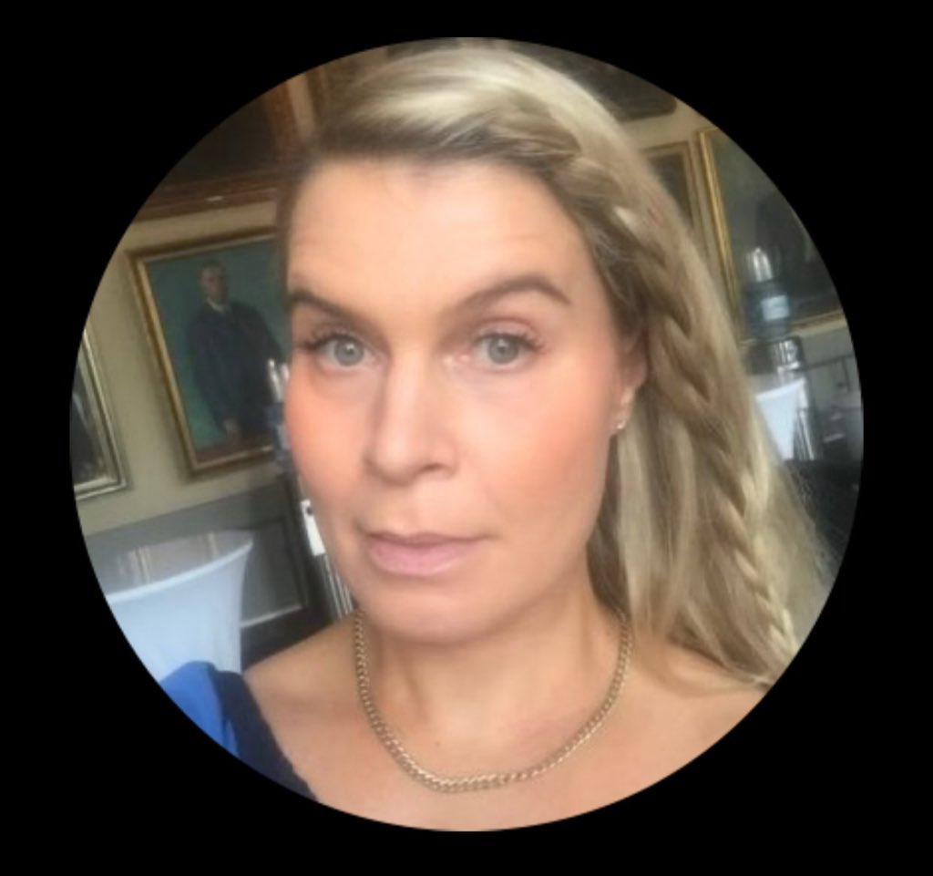 <a href="/RoosKaisa/">Kaisa Roos 🤷‍♀️☮️❓🔍🌍🌱</a> Tyypillinen suvakki on sellainen,jonka ÄO ei riitä syy-seuraussuhteiden pohdintaan,mut kuvittelee sanaisen sillisalaattinsa olevan Sokrateen tasolla.

Hän hyväksyy lasten raiskaajien maahantuonnin ja sulkee silmänsä etnisten ryhmien rikoksilta täysin tietoisesti.