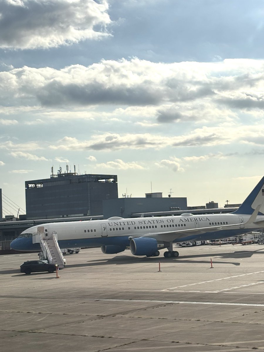 これは‼️エアフォースワン⁉️