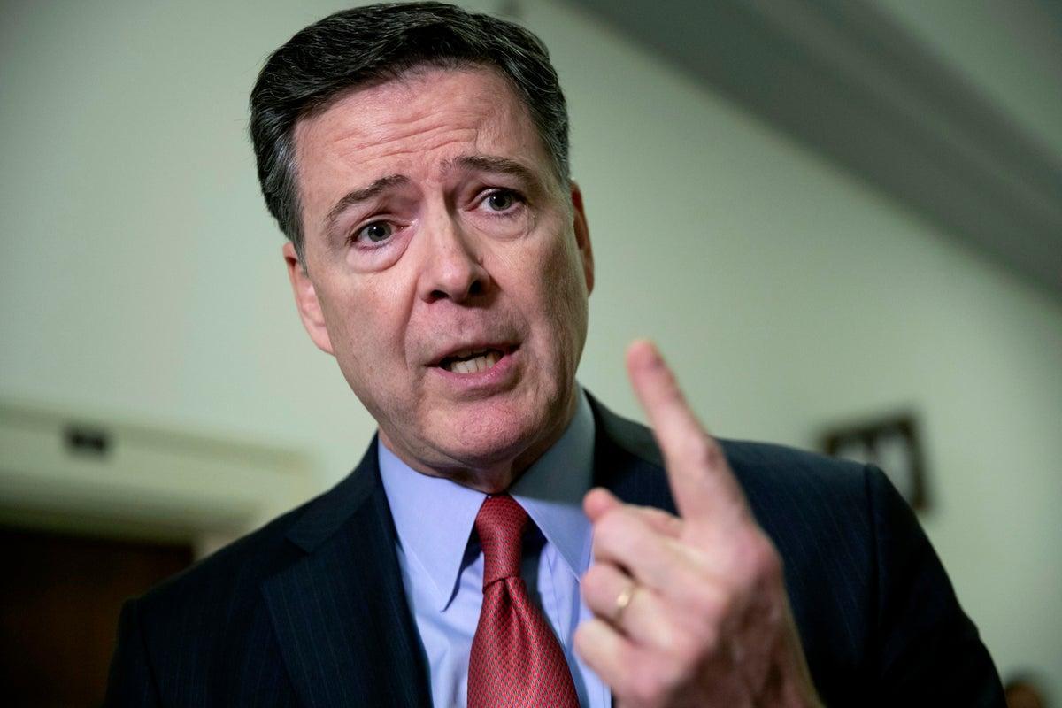 Over 100 ex-DoJ officials ask judge to scrap ‘vindictive’ case against James Comey independent.co.uk/news/world/ame…