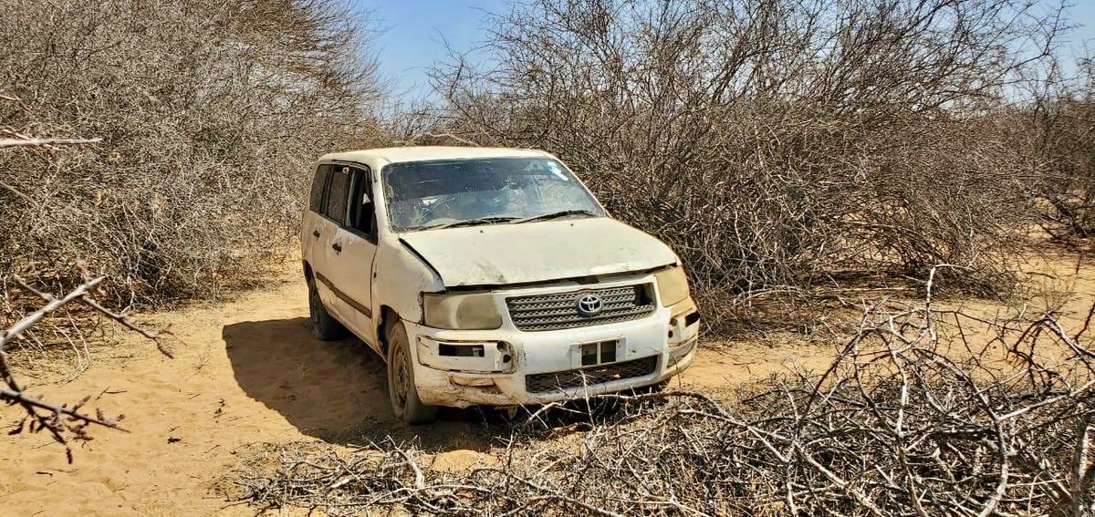 While the KWS DG is busy fighting me through proxies and attacking community conservation in North Eastern, Somali giraffes are being slaughtered daily.

This unregistered vehicle was intercepted near Biyamathow, Wajir carrying about 160kg of giraffe meat &amp; Gazelle. Poachers