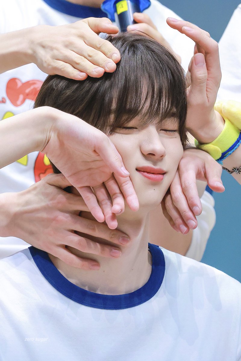 𝙯𝙚𝙧𝙤 𝙨𝙪𝙜𝙖𝙧 tweet media