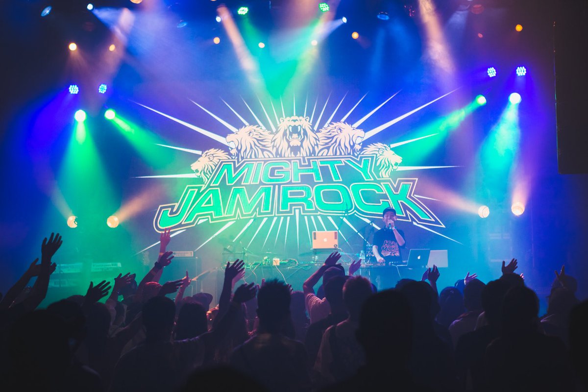 10年振り復活のDHRは、昼からRED FLAMEでの野外サウンドシステムでパーティースタイル🔊もちろんフードやアパレル出店で楽しみつつ、夕方からはパルティッタ(屋内)でJTBが豪華ゲストを迎えてのソロバンドショーケース🥁もちろんHOME GROWN !!! 
12歳以下は入場無料なんで、是非ご家族とご一緒に！