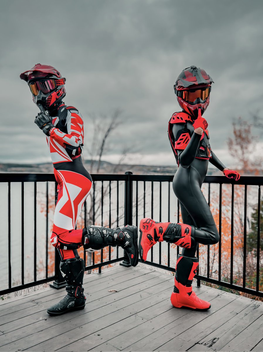 Just playing around with <a href="/PulseMxGear/">Pulse</a> 🤭 At <a href="/HuntEtthan/">Etthan Hunt 🇺🇸 🇨🇦➡️SCOVAT➡️MIA</a>'s House😝