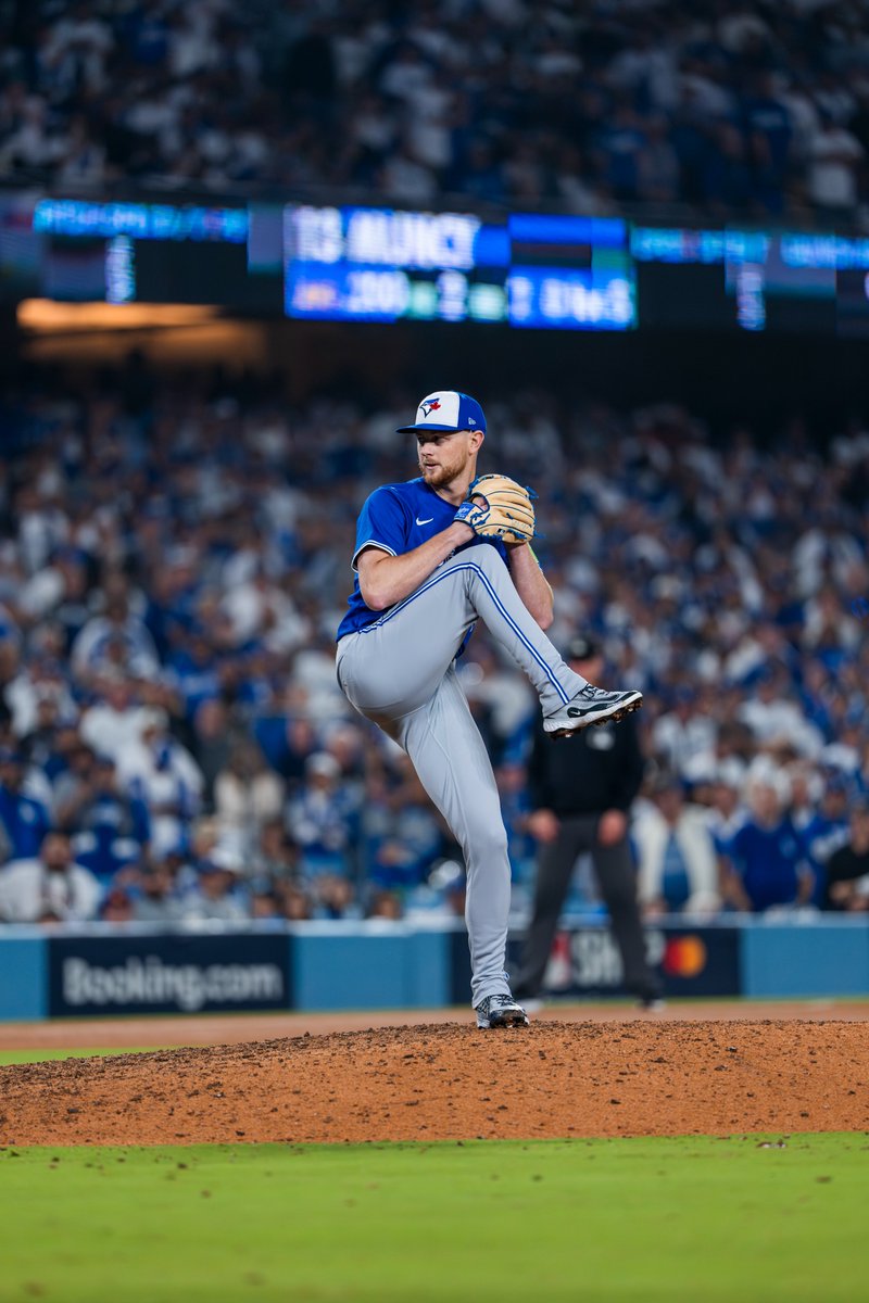 BlueJays's tweet image. Eric Lauer appreciation tweet 👏
4.2 SCORELESS innings out of the bullpen! #WANTITALL