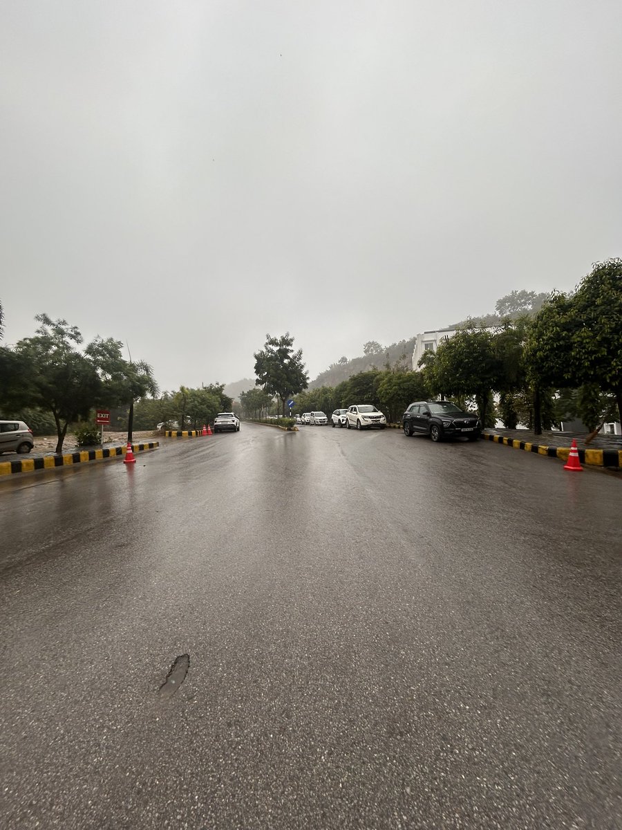 drnarcc's tweet image. Mausam so dope, even being here feels like a blessing !