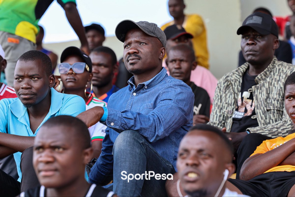 Tujiamini's tweet photo. Nyanza Region Cheza Dimba FAN CAM! 🤩🔥

#tujiamini #tujiamininasportpesa #spchezadimba https://t.co/W8xu9pUyG8