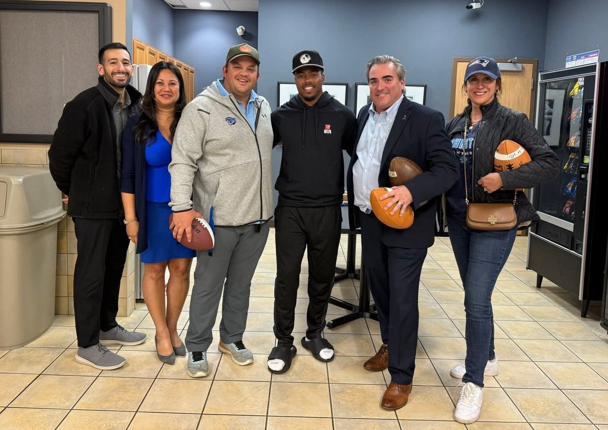 We had the great honor of taking some of our Johnston H.S. student-athletes to Cardi's Furniture to meet special guests <a href="/DrakeMaye2/">Drake Maye</a> &amp; <a href="/MarcusJonesocho/">Marcus Jones</a> of the NE <a href="/Patriots/">New England Patriots</a>. Thank you Alan H. Rudolph for organizing. It was a great event!
 #PatriotsNation
#greatdaytobeapanther