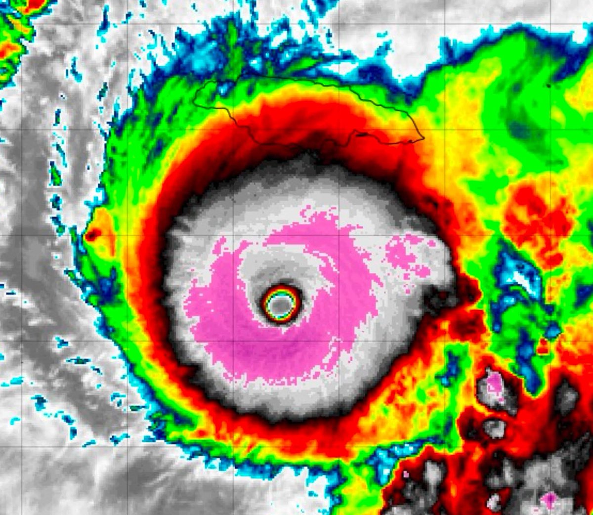 forallcurious's tweet image. BREAKING🚨: The strongest wind gust EVER recorded in a hurricane has been recorded by specialist aircraft in Hurricane Melissa: 241mph.
