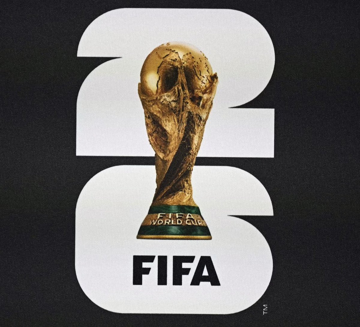 🚨 Leo Messi: "Playing at the World Cup 2026? I don't know yet, I’d like to be at the World Cup and be in good shape, to be an important part in helping my national team, if I’m there.

"I’ll evaluate that day by day when I start preseason with Inter Miami, and I’ll see if I can