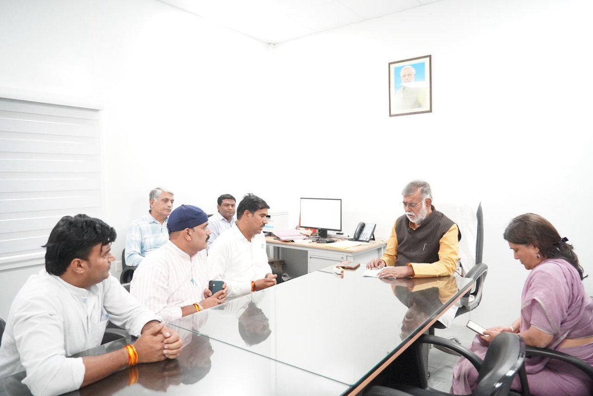 Awdhesh Pd Garg tweet media