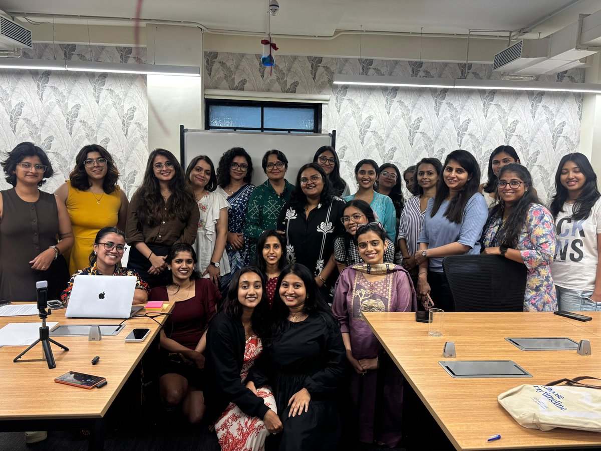 Team_Proactive's tweet image. For the first time in five years, we hosted an in-person meet and greet with Dr. Taru Jindal and our Vaginismus team, bringing together women from across Bangalore who’ve been part of (or curious about) our Vaginismus Program.

 It was an emotional and empowering afternoon, with…